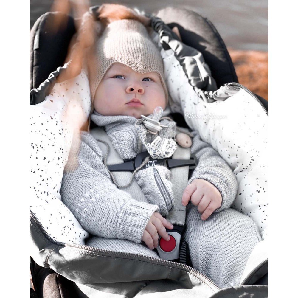 Hvorfor bruke bilstolpose? Trygghet og komfort med Easygrow Ferd Mini - Brobrobrille