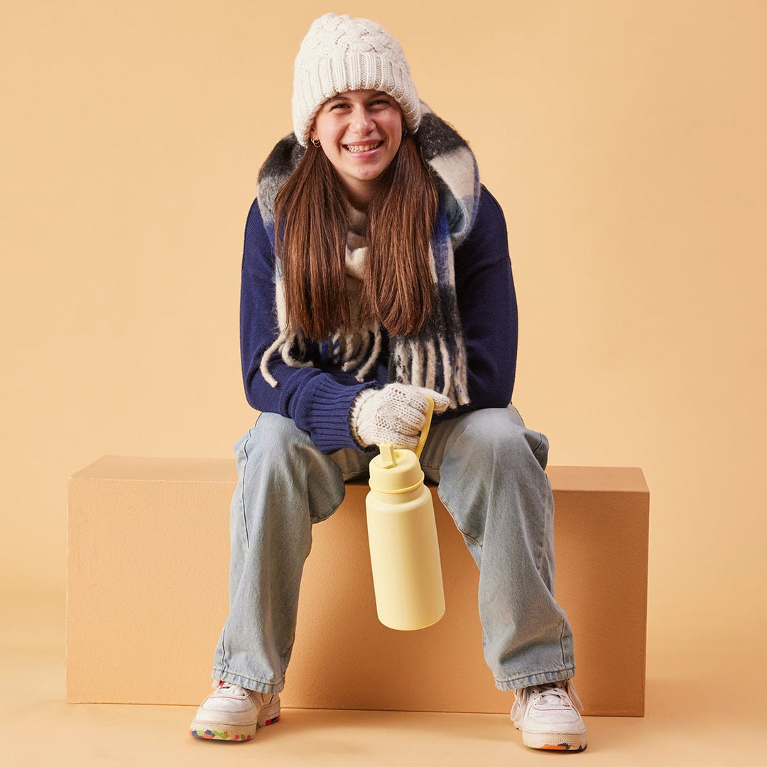 b.box Isolert Drikkeflaske med Flip - Lokk 1L - Gul for barn - Brobrobrille