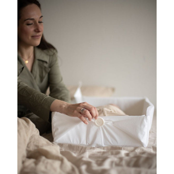 Easygrow Amme - og Samsovingsmadrass – Hvit for barn - Brobrobrille