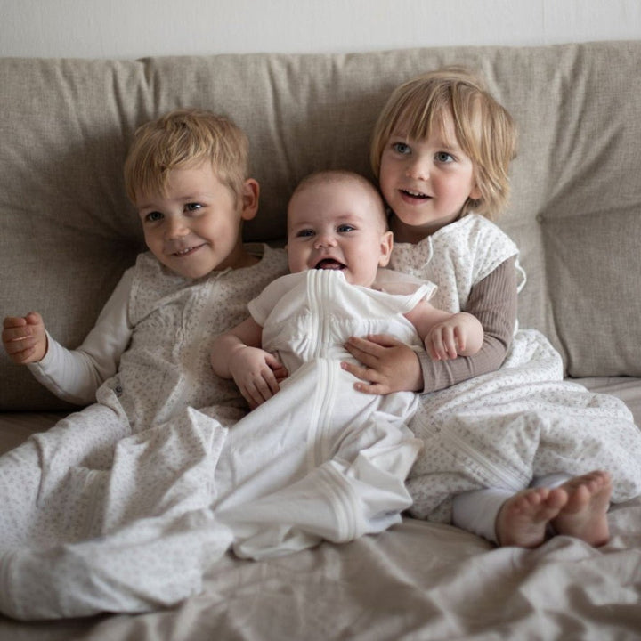 Easygrow Night Lett 3–18 mnd – Knopp OffWhite/Sand for barn - Brobrobrille