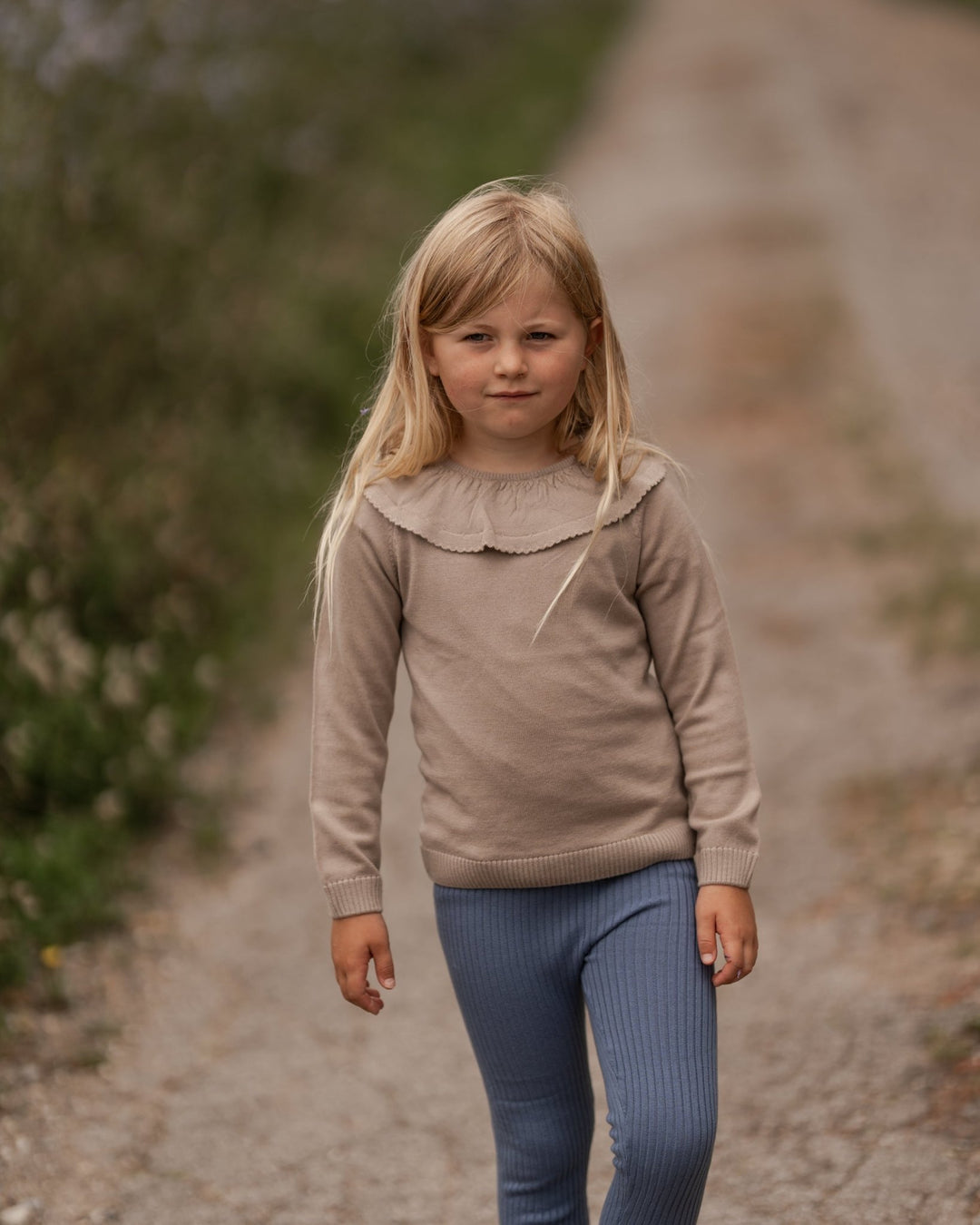 Hanevild Lea genser i merinoull – Cream Oatmeal for barn - Brobrobrille