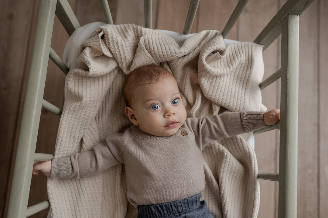 Hanevild Martin Romper - Cream Oatmeal for barn - Brobrobrille