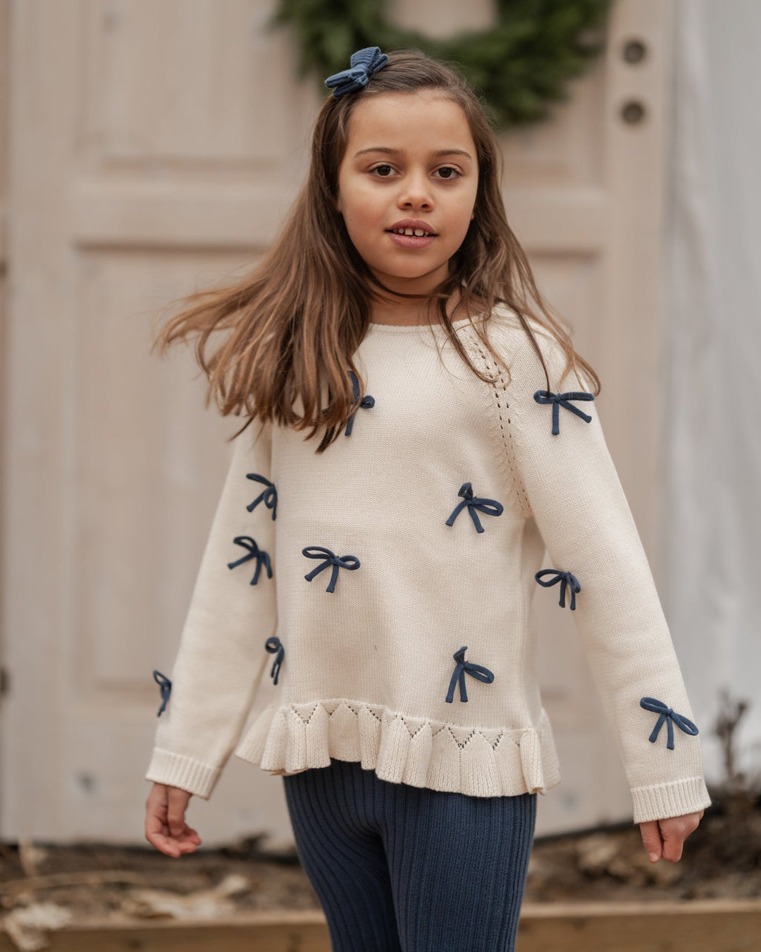 Hanevild More Bows Genser – Ivory for barn - Brobrobrille