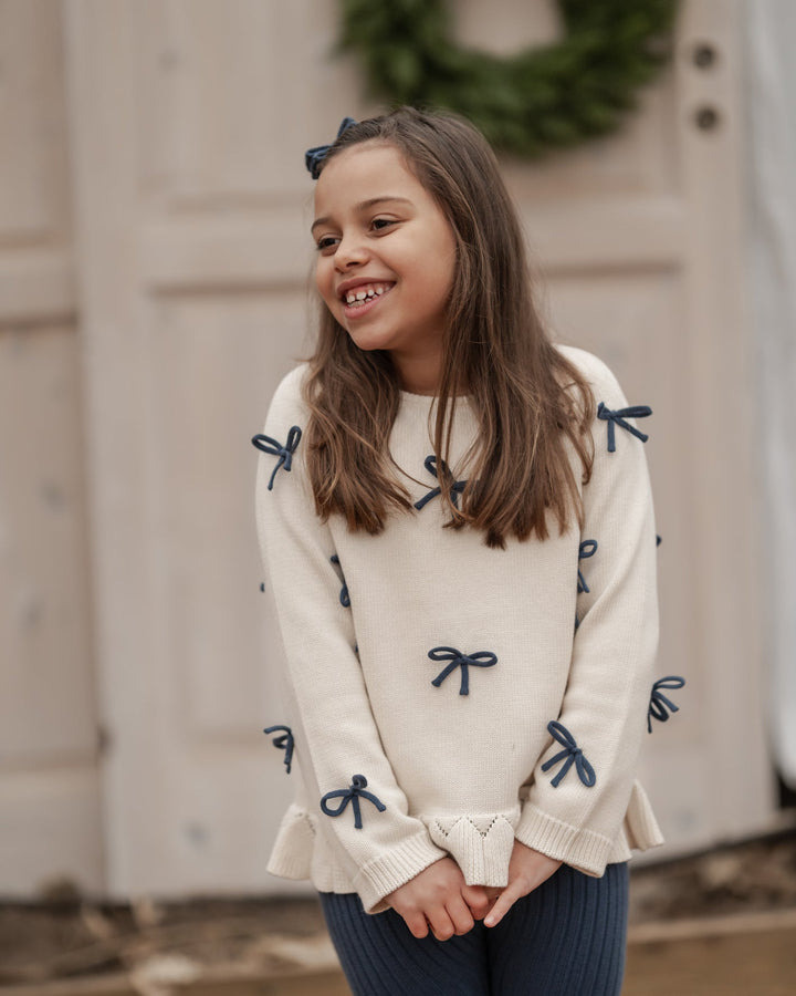 Hanevild More Bows Genser – Ivory for barn - Brobrobrille