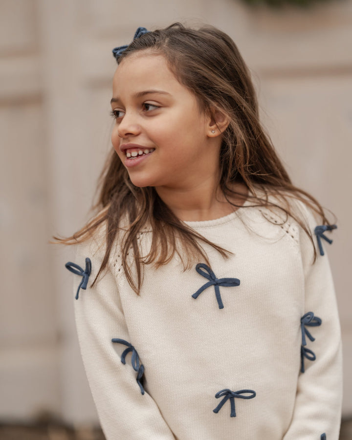 Hanevild More Bows Genser – Ivory for barn - Brobrobrille