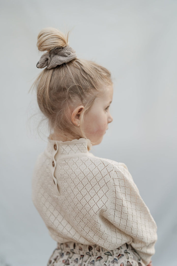 Hanevild Oliwia genser i økologisk bomull – Ivory for barn - Brobrobrille