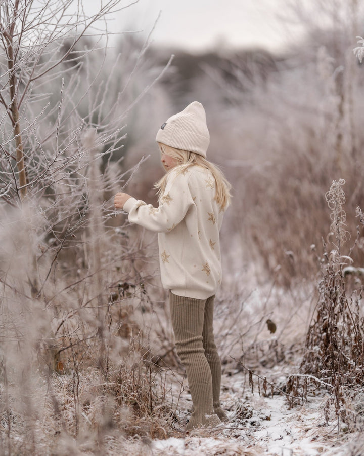 Hanevild Snowflake Genser - Ivory Gold for barn - Brobrobrille
