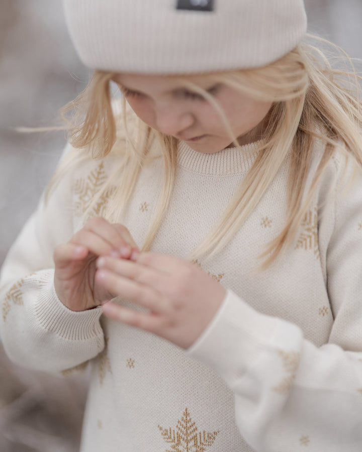 Hanevild Snowflake Genser - Ivory Gold for barn - Brobrobrille