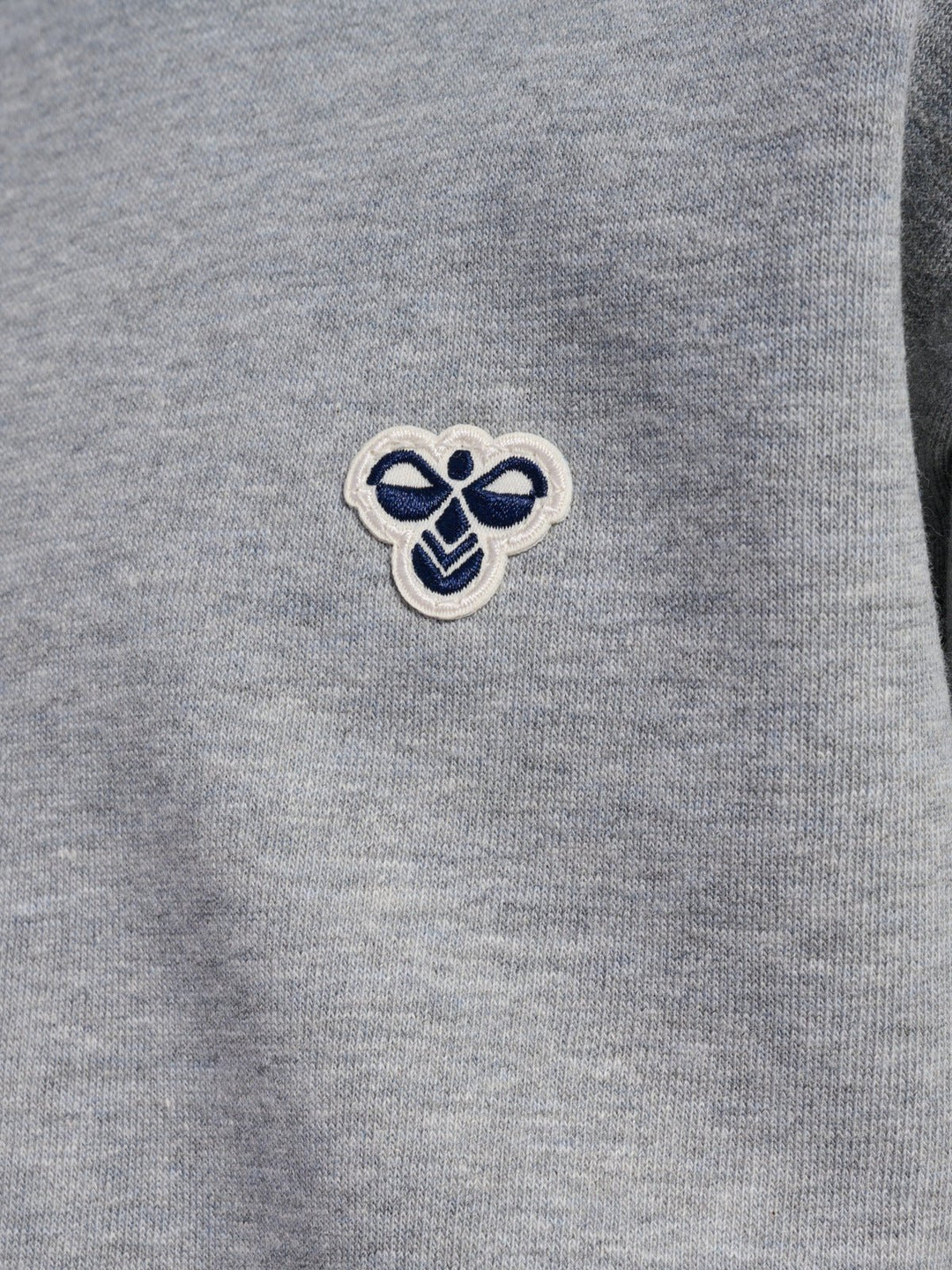 Hummel JR Loose Genser Bee – Grey Melange for barn - Brobrobrille