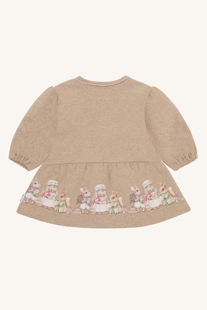 Hust and Claire Kristi Kjole Friends - Biscuit for barn - Brobrobrille