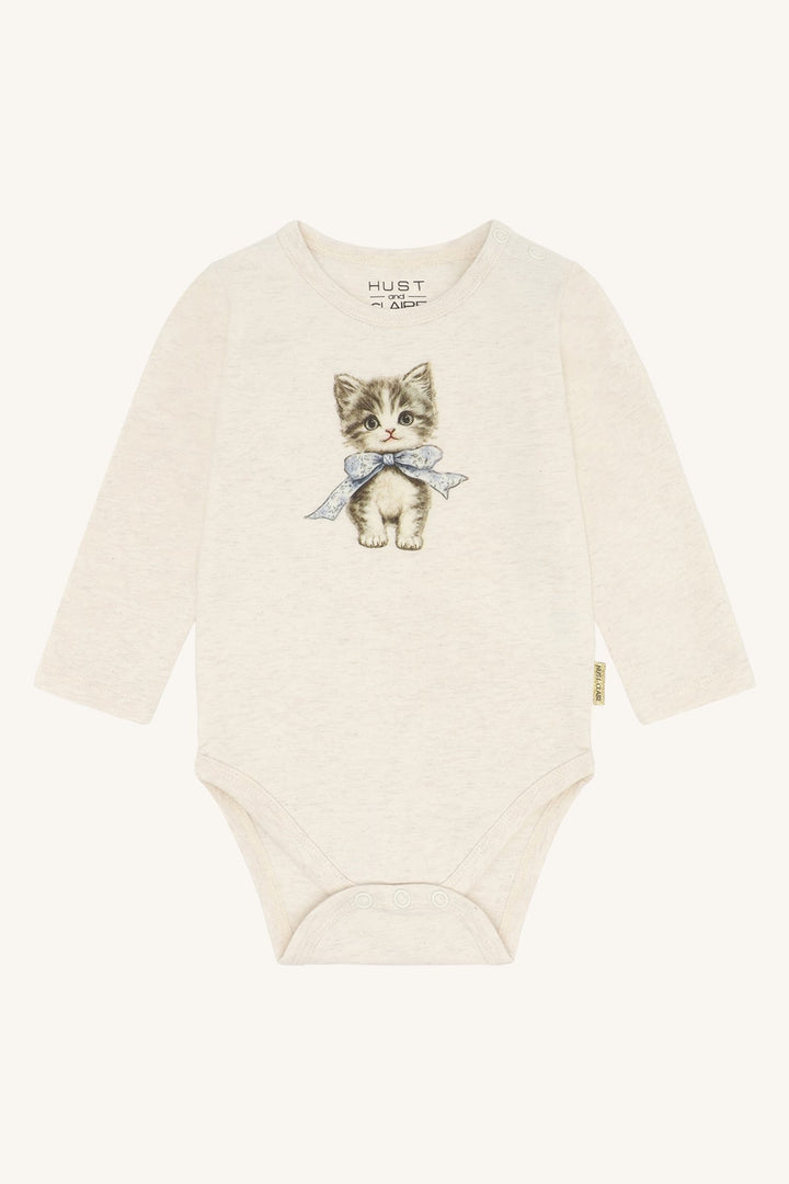 Hust & Claire Britt Bow Kitten body – Whisper Melange for barn - Brobrobrille