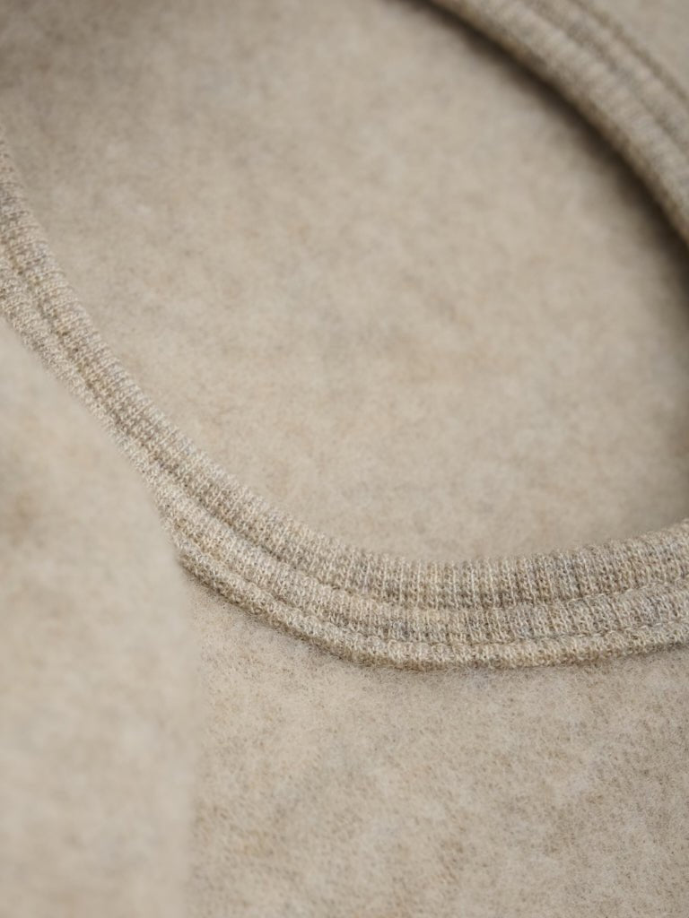 HUTTEliHUT Balaklava med ører i ullfleece - Camel Melange for barn - Brobrobrille