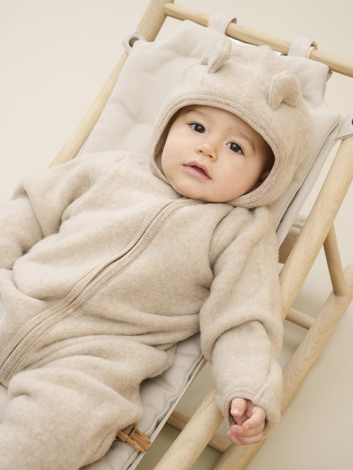 HUTTEliHUT Ulldress med Bjørneører – Camel Melange for barn - Brobrobrille