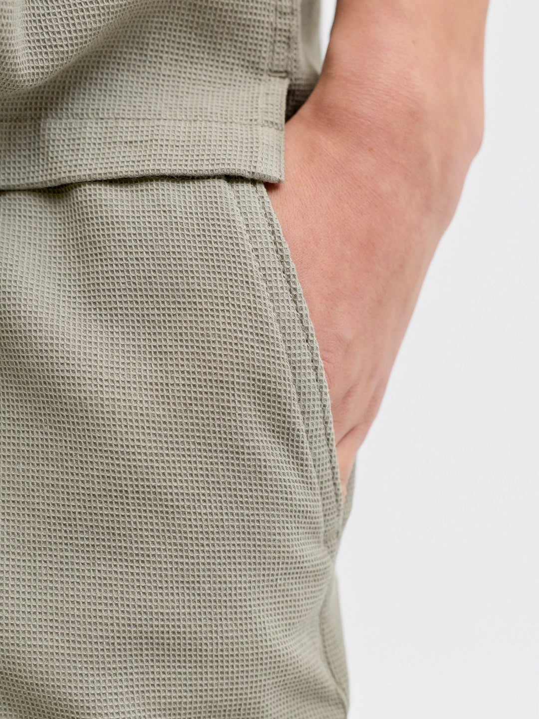 Jack & Jones JR Jaiden Waffle Shorts - Vetiver for barn - Brobrobrille