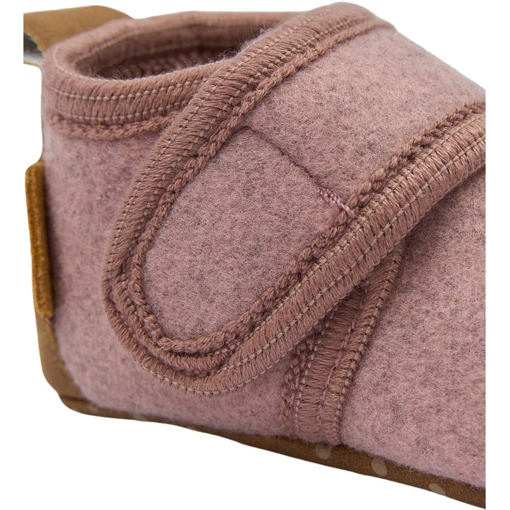 Mikk - Line Prewalker Felt babysko - Adobe Rose for barn - Brobrobrille