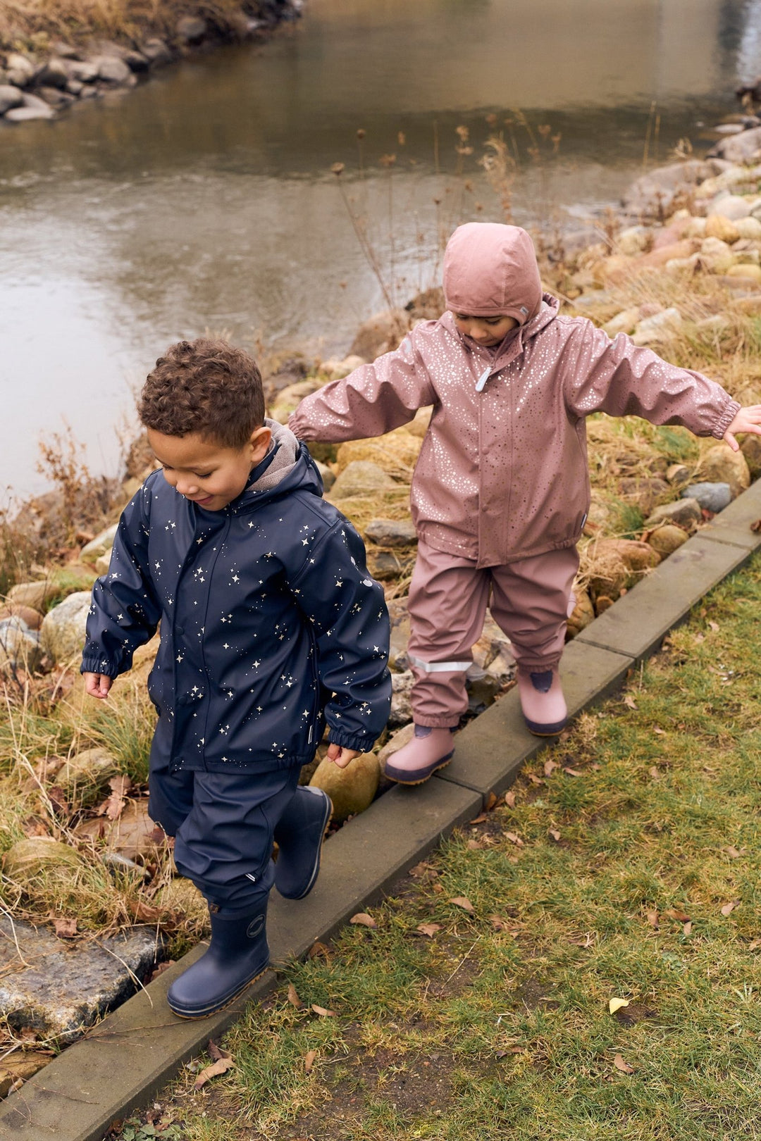 Mikk-Line PU Rain Set fleecefôret regnsett for barn - Foil Dot AOP for barn - Brobrobrille