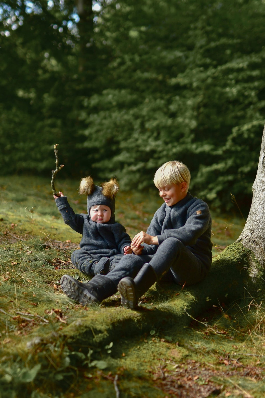 Mikk - Line Ull Heldress - Anthracite Melange for barn - Brobrobrille