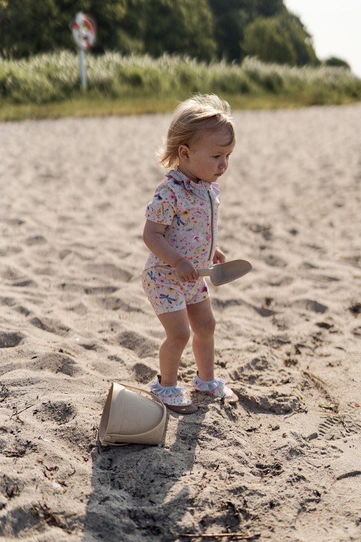 Mikk - Line UV - drakt med volang - Butterfly AOP for barn - Brobrobrille