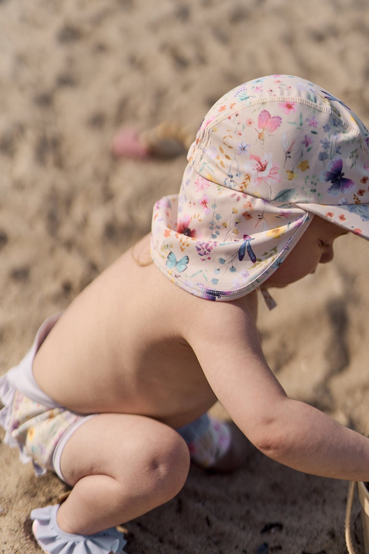 Mikk - Line UV - solhatt med nakkeskygge - Butterfly AOP for barn - Brobrobrille