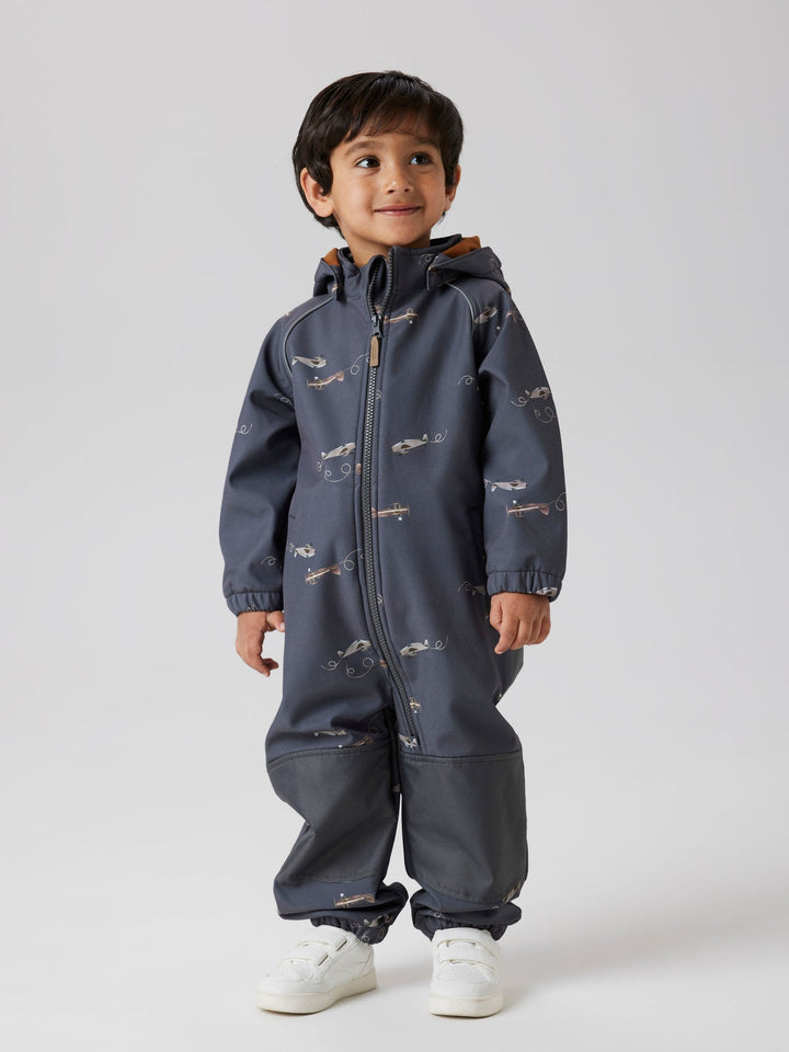 Name It ALFA08 Softshelldress – Grey Pinstripe Airplane for barn - Brobrobrille