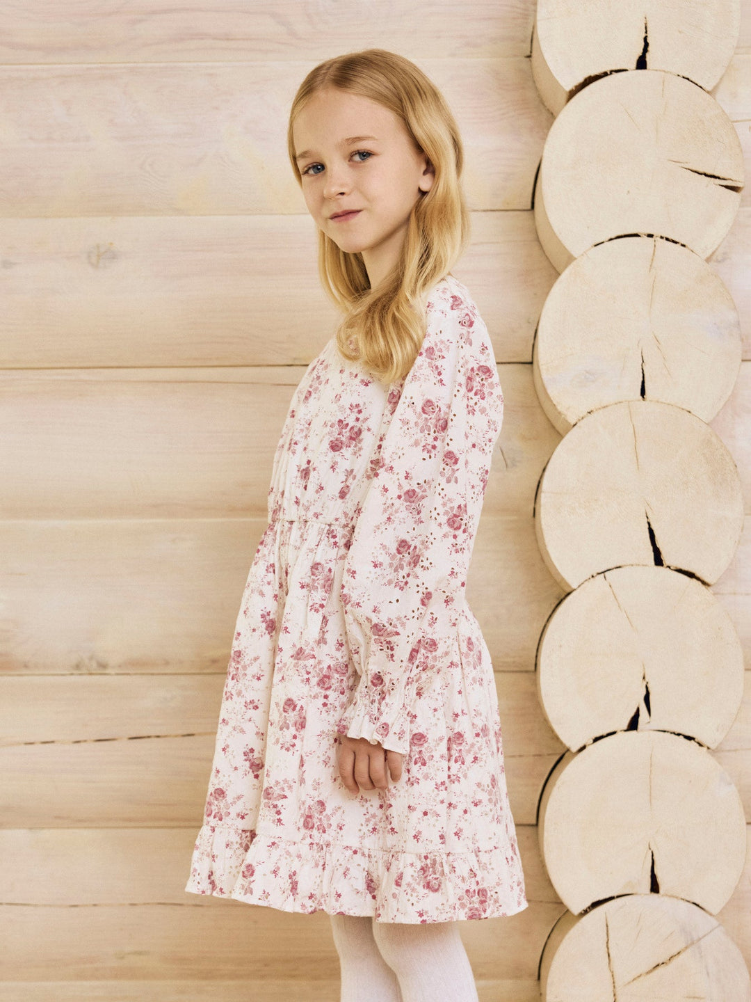 Name It Fembroder langermet kjole med broderier – Cloud Dancer for barn - Brobrobrille