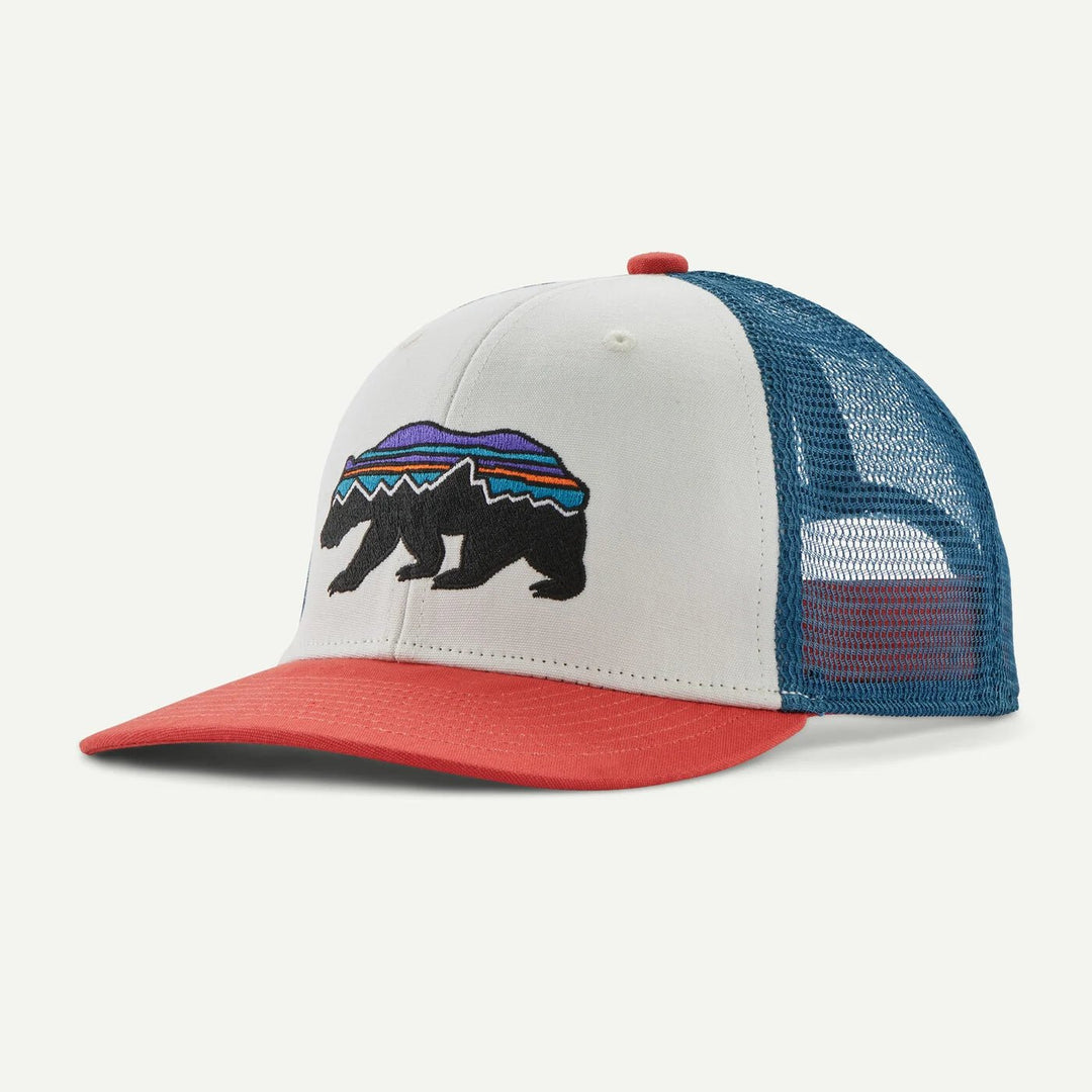 Patagonia Kids Trucker Hat - Fitz Roy Bear: Birch White for barn - Brobrobrille