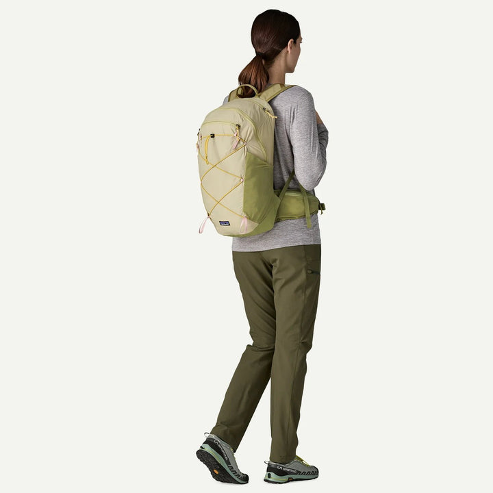 Patagonia Terravia Ryggsekk 22L - Weathered Stone for barn - Brobrobrille